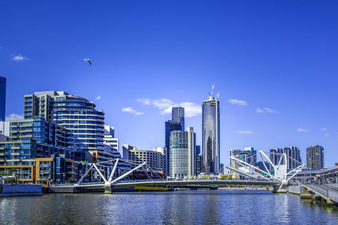 Melbourne Holiday Apartments Flinders Wharf Exterior photo