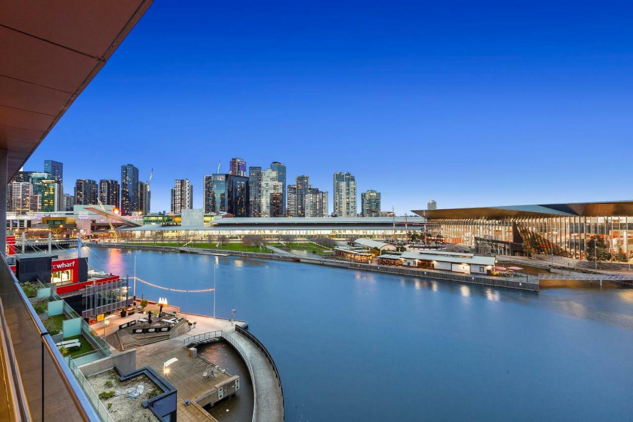 Melbourne Holiday Apartments Flinders Wharf Exterior photo